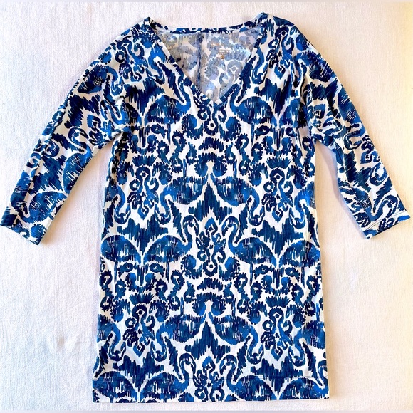 Lilly Pulitzer Dresses & Skirts - XS Lilly Pulitzer dress. Fitted. Worn one time. EUC.